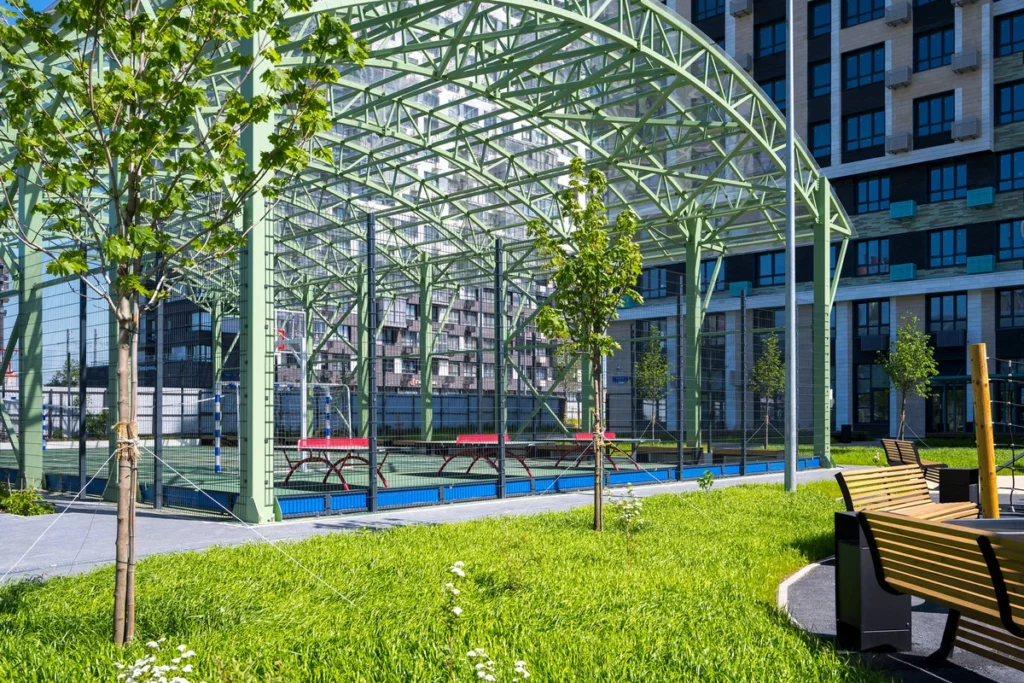 Строительство крытой спортивной площадки в <br>ЖК «Гоголь Парк» (г. Люберцы)